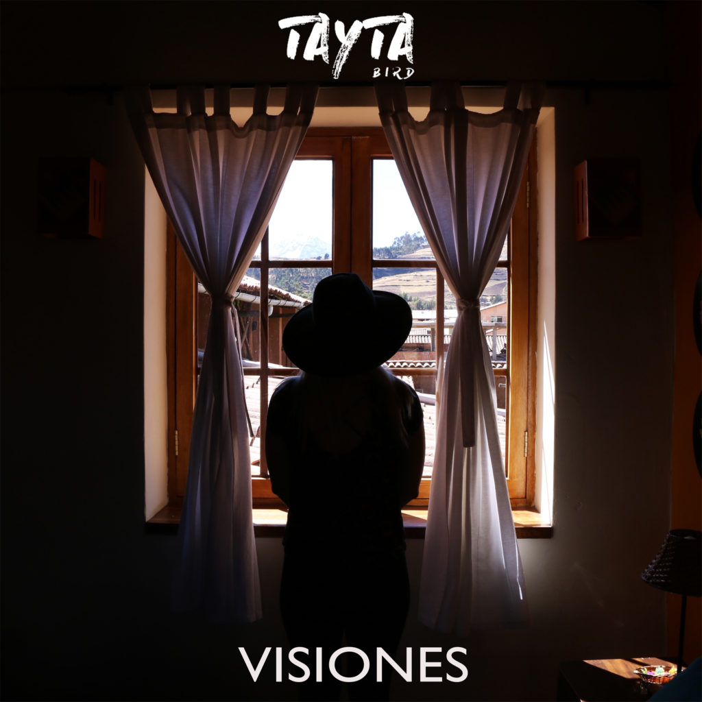 Tayta Bird estrena canción en 8D: Visiones